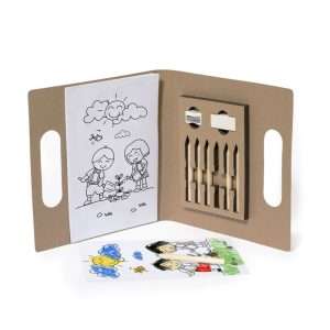 Set para colorear en cartón reciclado con lápices y accesorios - Klack Europe
